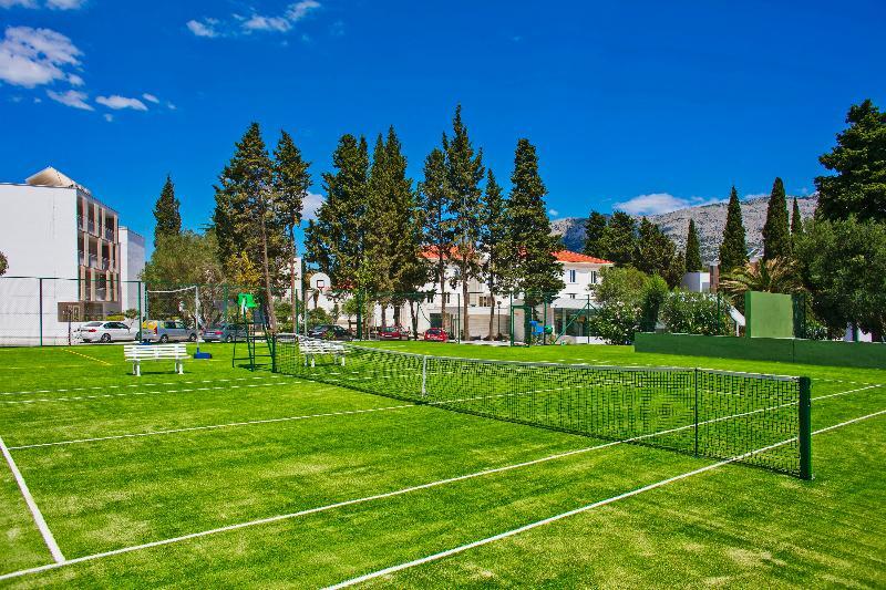 Aminess Vival Port9 Residence Korcula Town Bagian luar foto